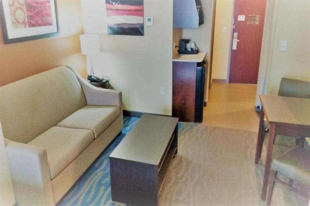 Best Western St. Louis Airport North Hotel & Suites Hazelwood Exteriér fotografie