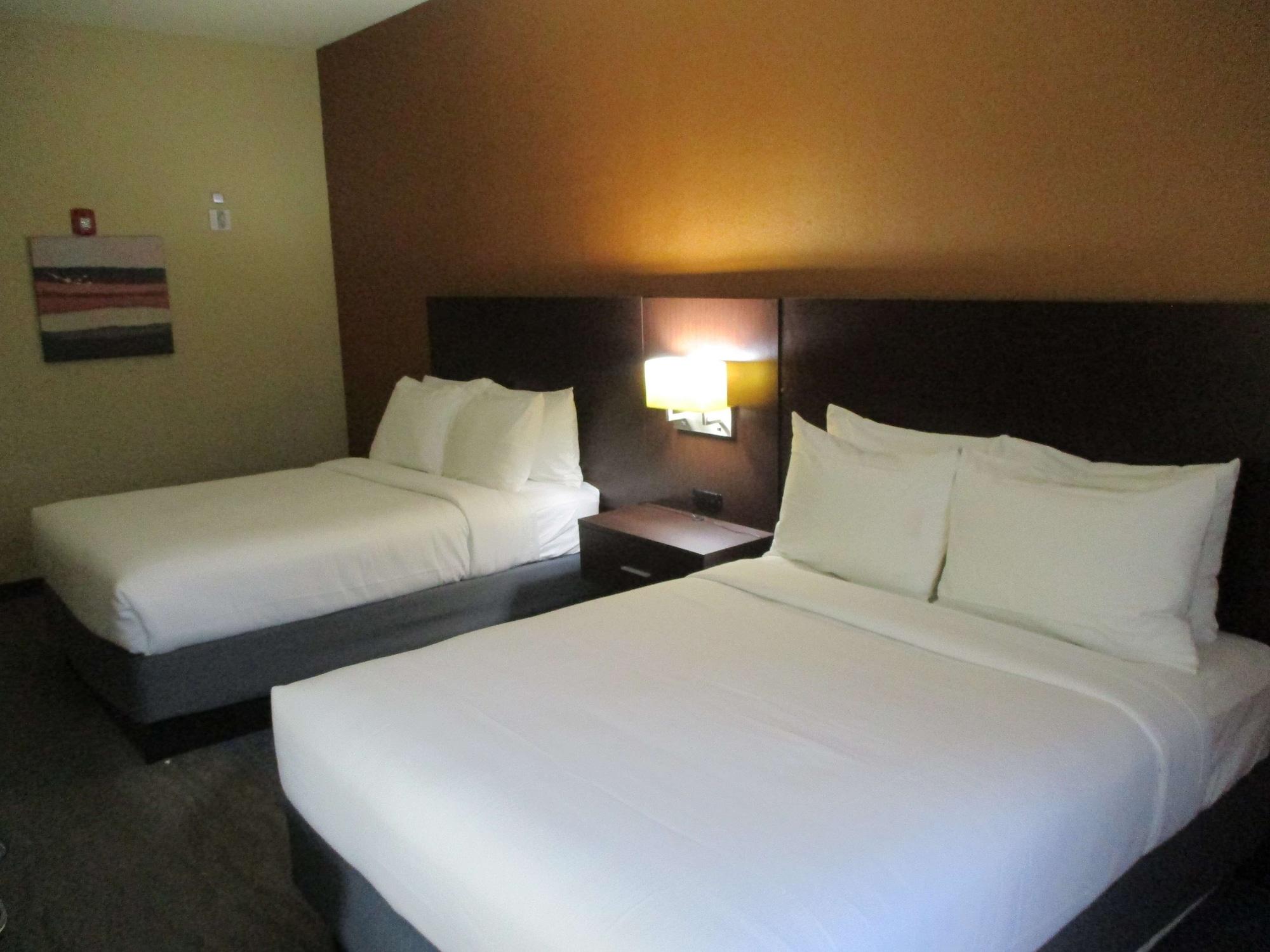 Best Western St. Louis Airport North Hotel & Suites Hazelwood Exteriér fotografie
