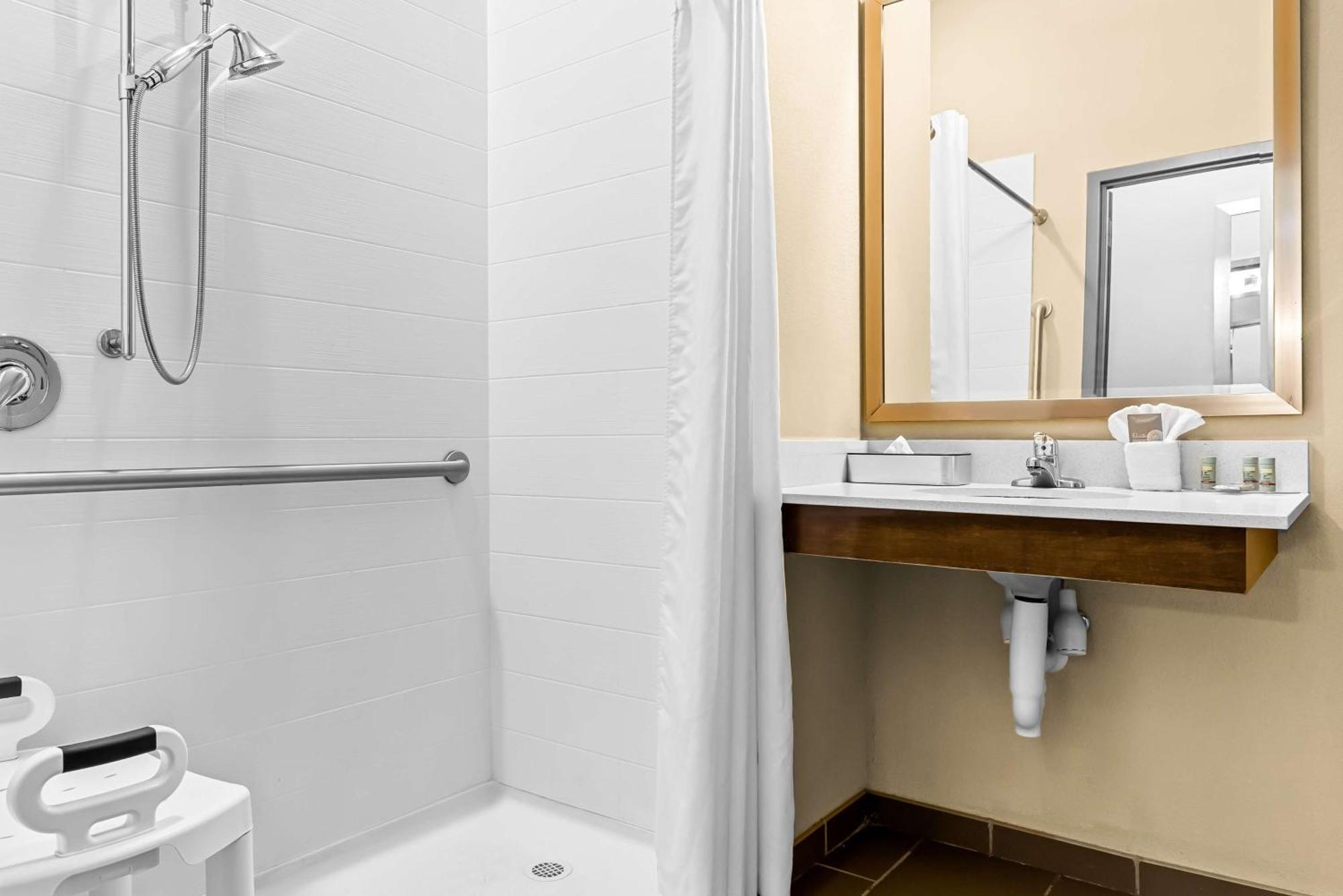 Best Western St. Louis Airport North Hotel & Suites Hazelwood Exteriér fotografie