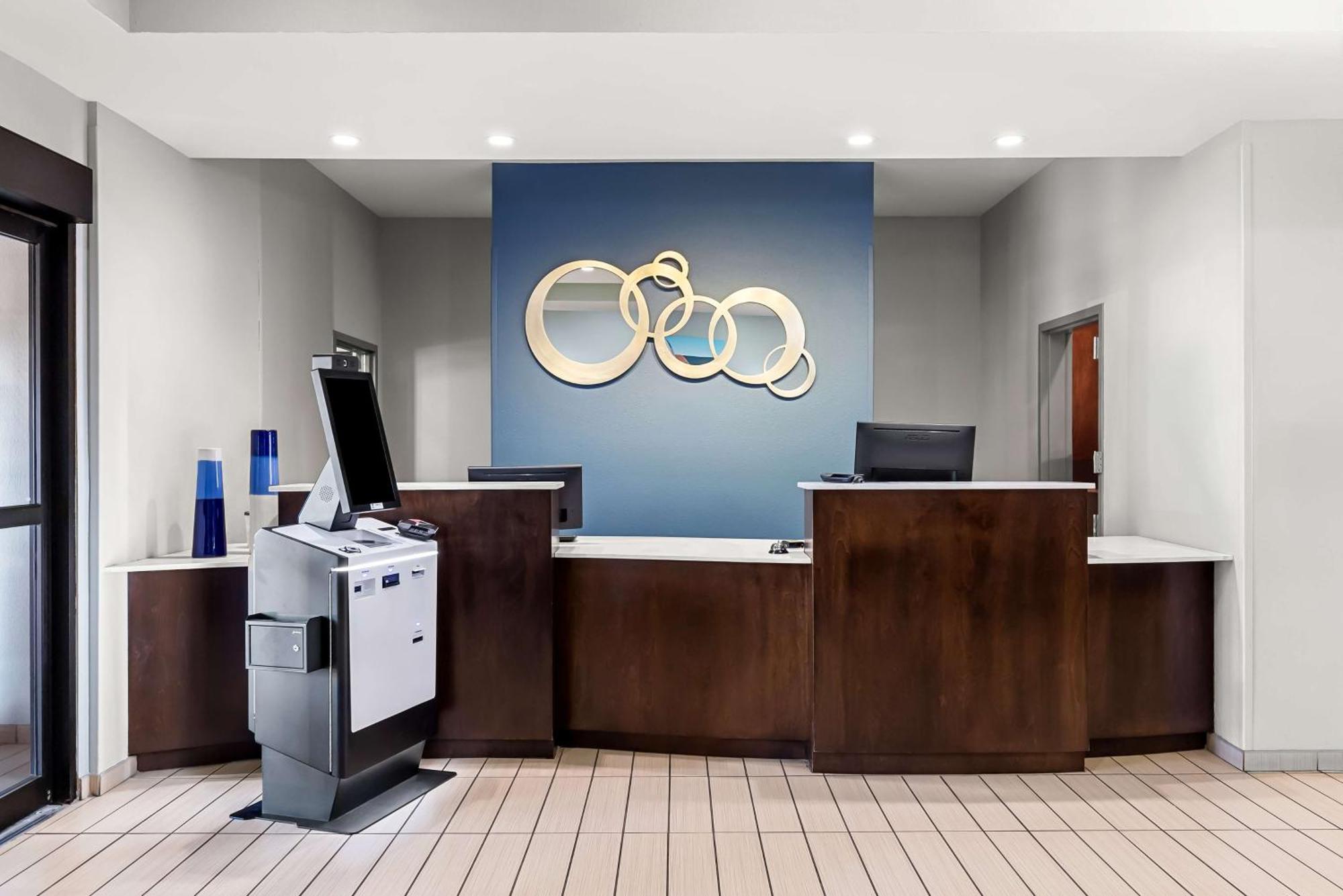Best Western St. Louis Airport North Hotel & Suites Hazelwood Exteriér fotografie